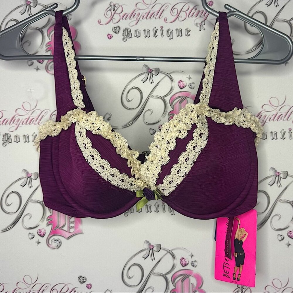 Betsey Johnson bikini top bra style lace purple heart adjustable straps BNWT